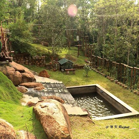 Отель Bamboo Dale Муннар Экстерьер фото